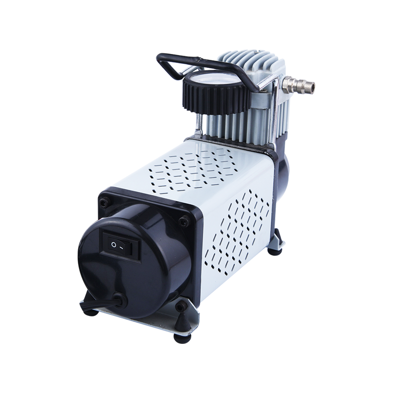 Arazi Maceraları için Araç Hava Kompresörü Neden Gereklidir?